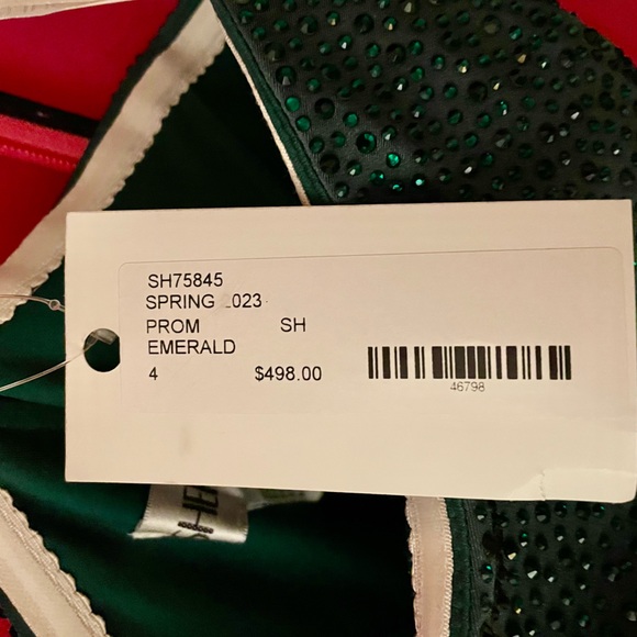 Sherri Hill dress size 4 never worn - Picture 10 of 10